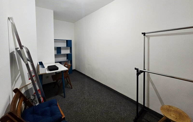 Calea Mosilor x Eminescu - aproape de Pizza Hut si metroul Obor la 7 min